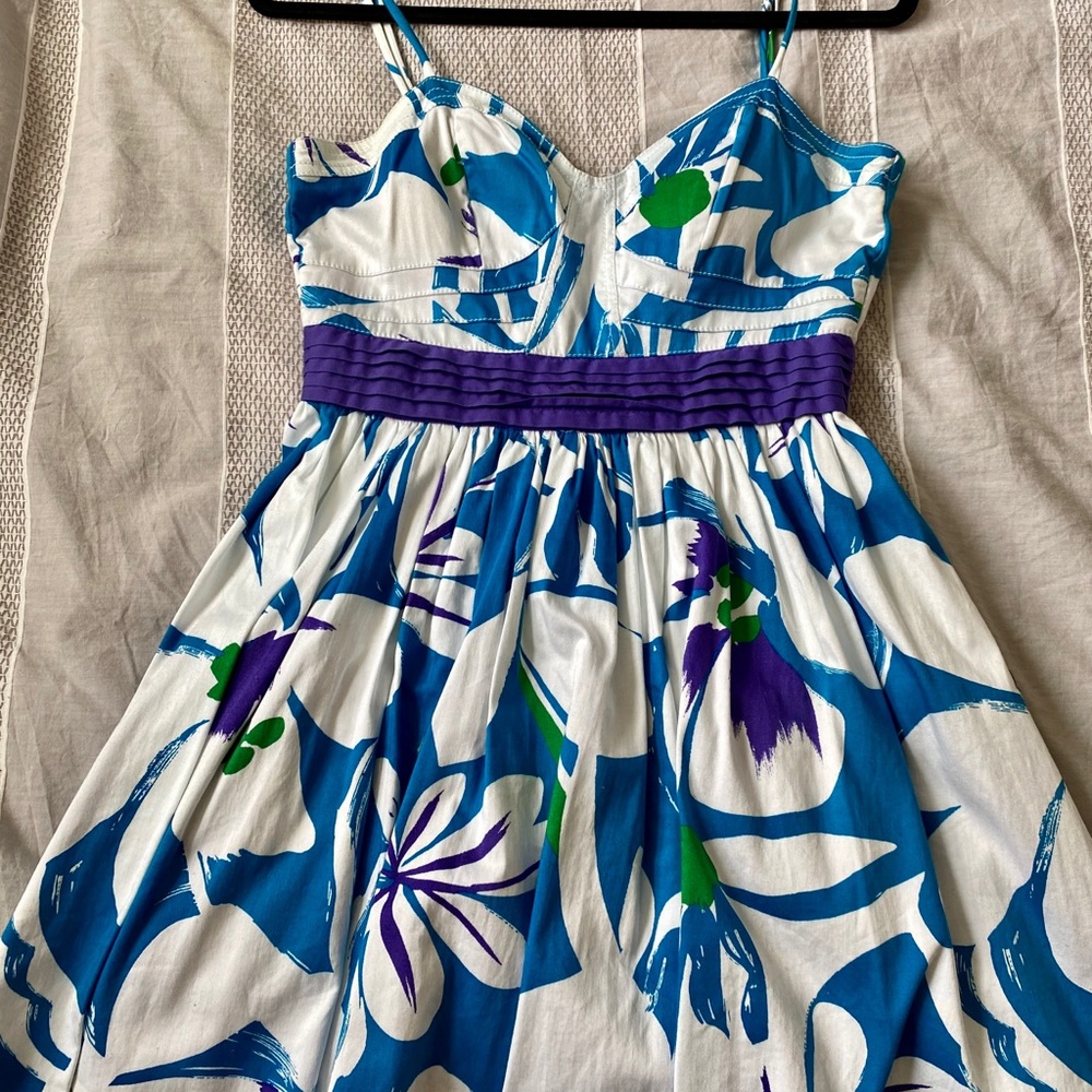 Sweetheart Neckline Dress